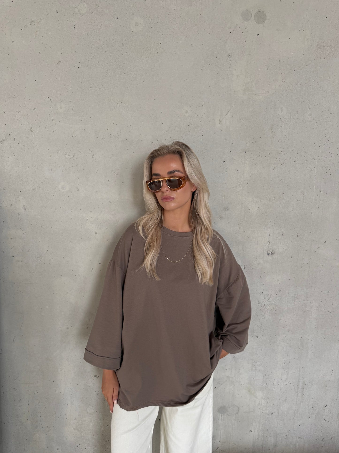 Oversized shirt taupe