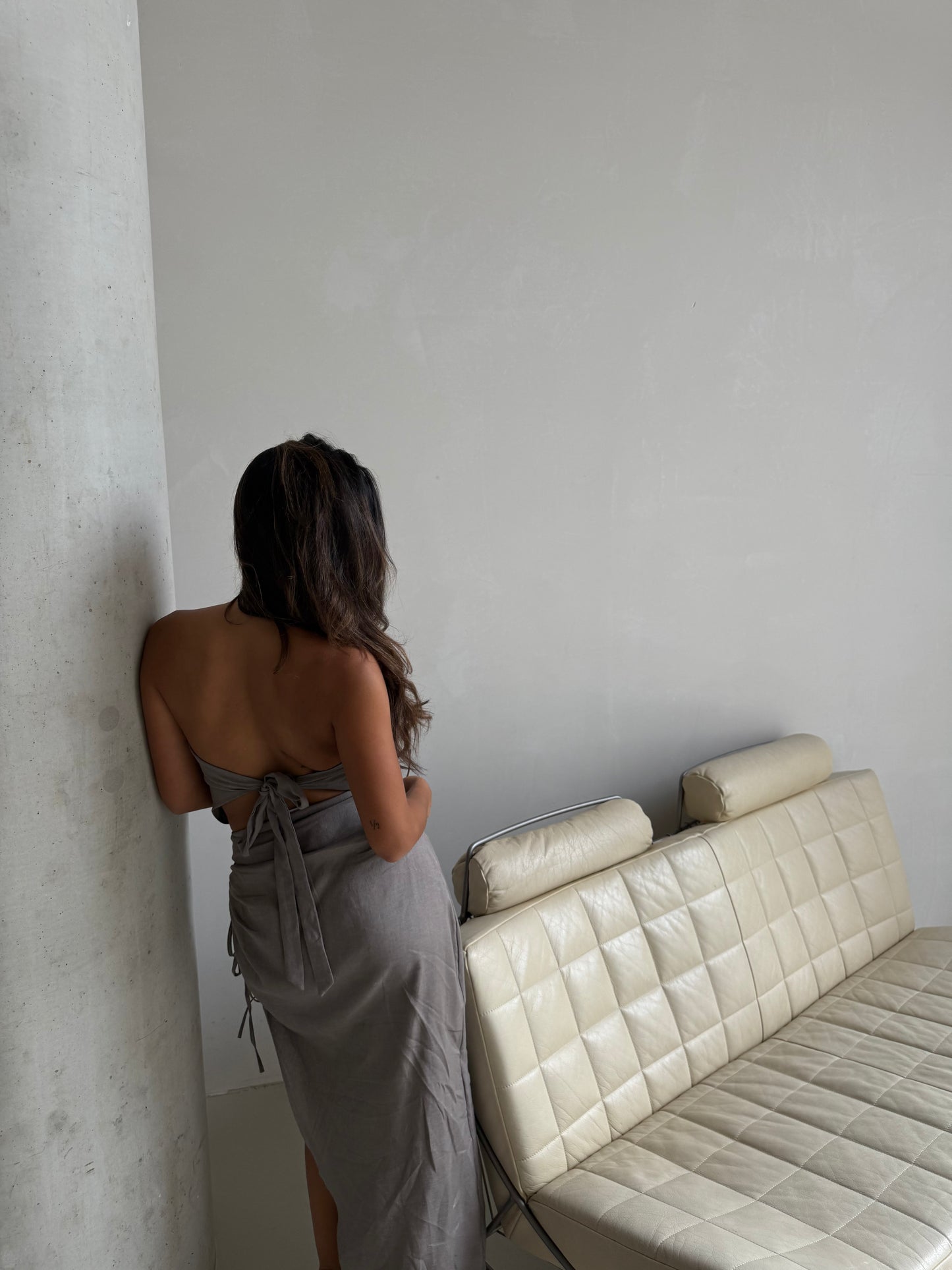 Jurk open taupe