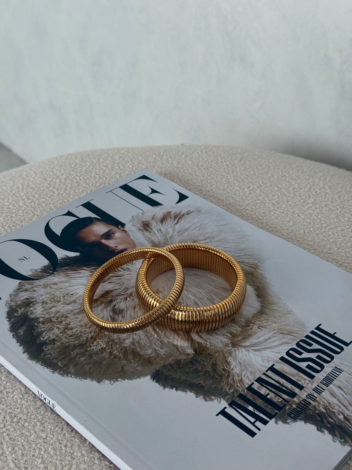 Bangle dun/breed