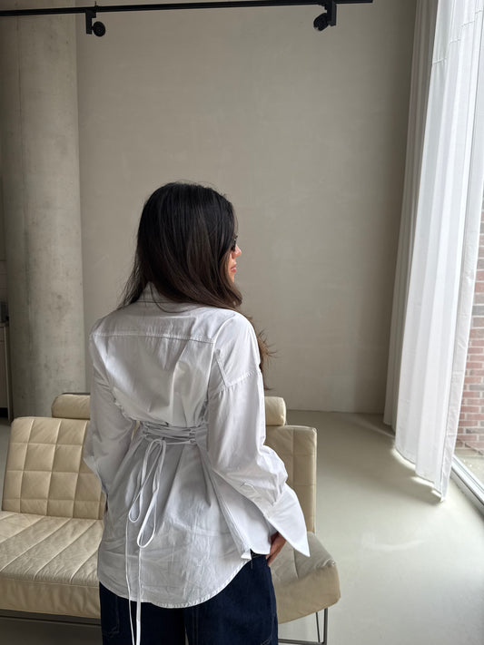 Blouse wit met detail achter