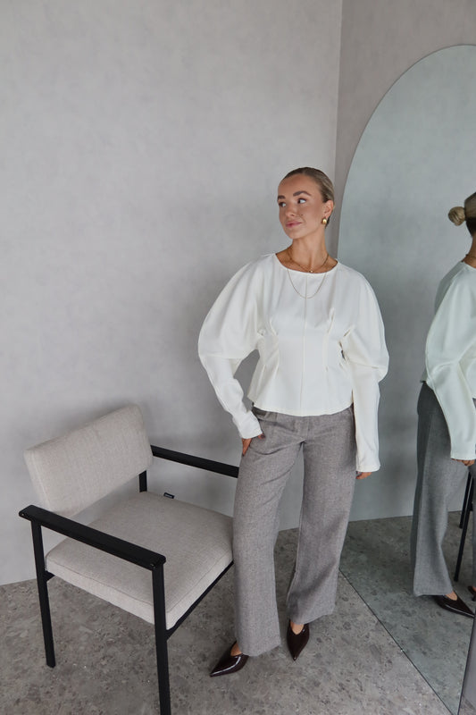 Pantalon grey detail