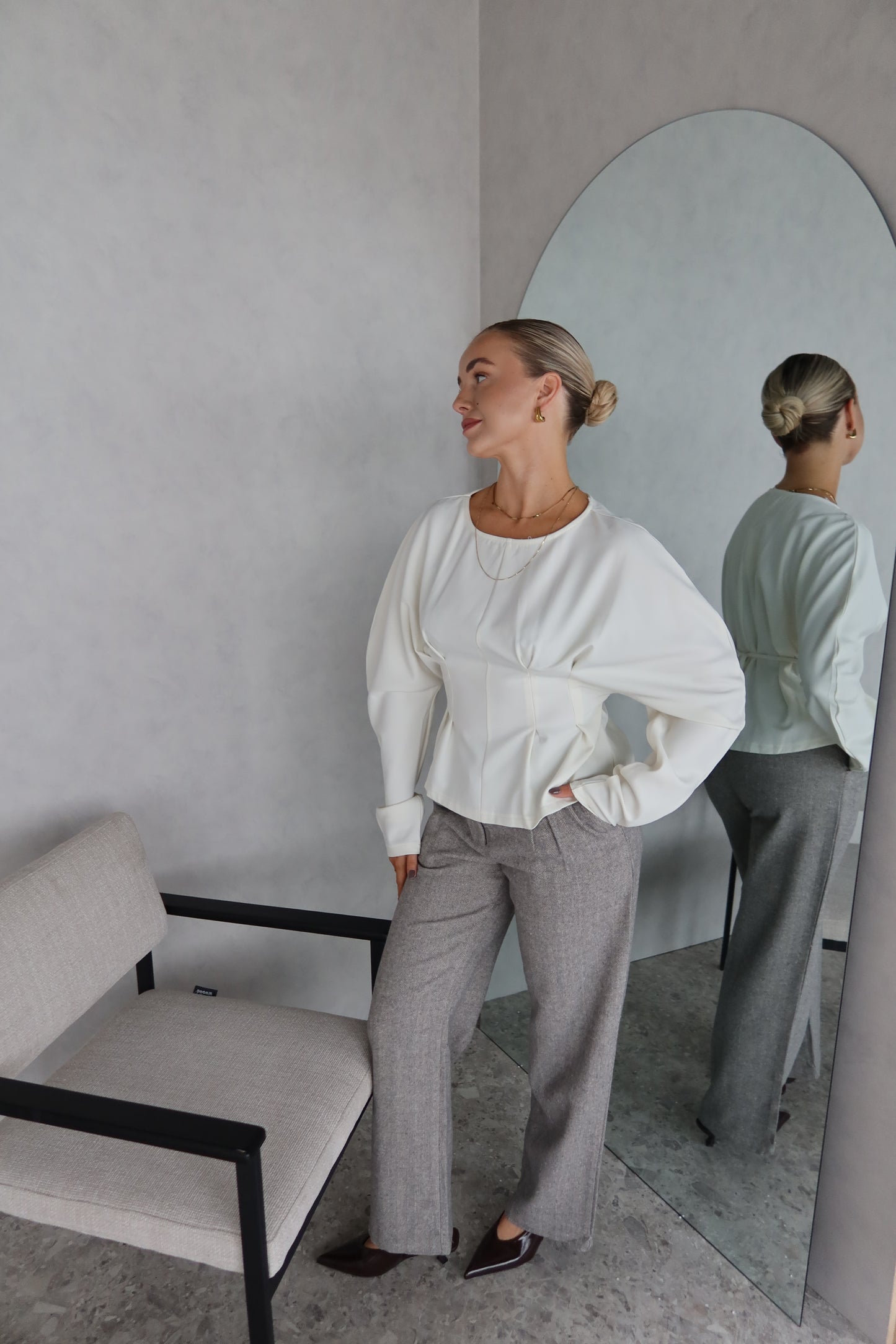 Pantalon grey detail