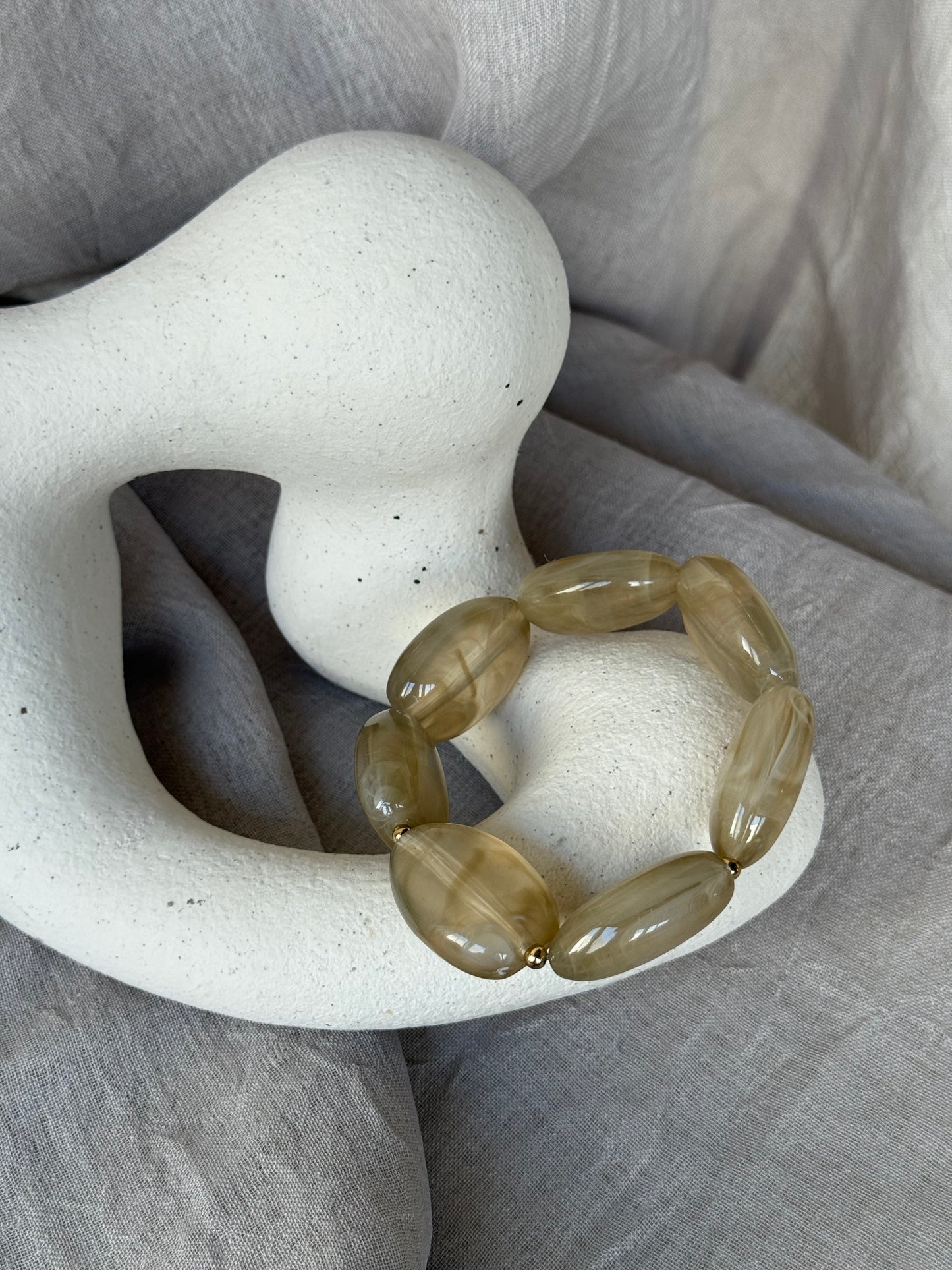 Stenen armband