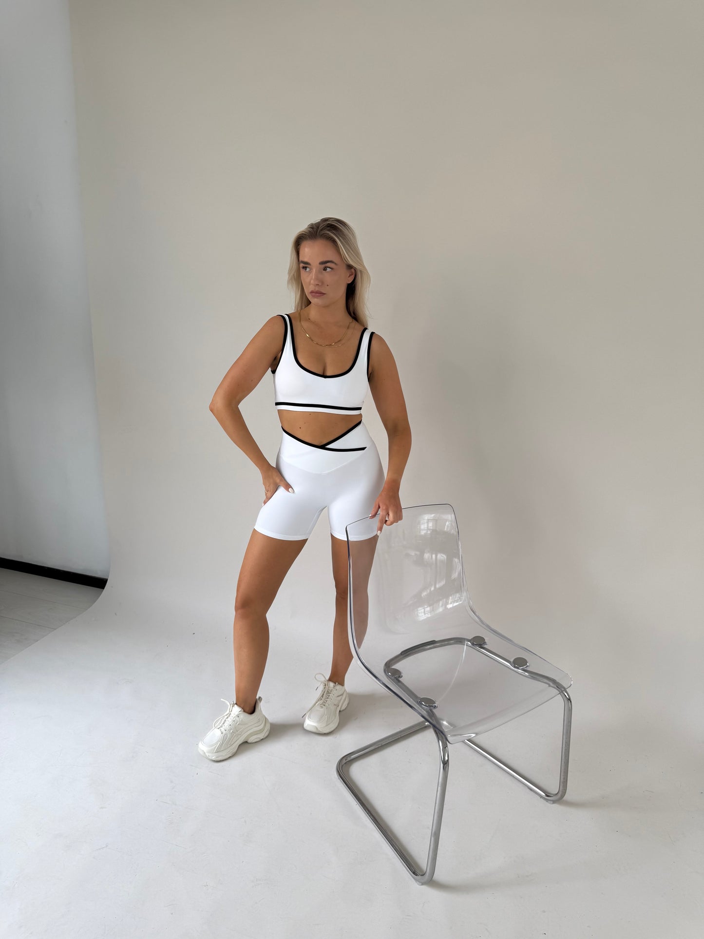 Sport pakje kort wit