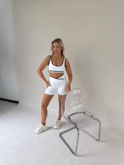 Sport pakje kort wit