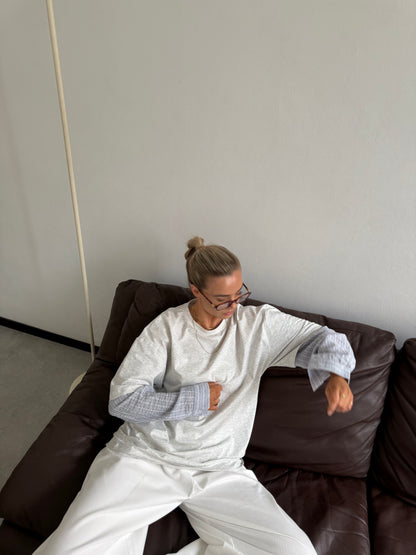 Grijs shirt met blouse