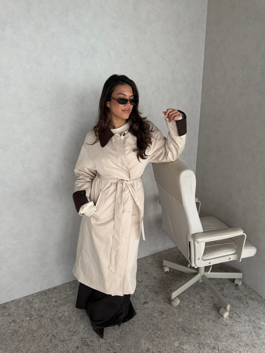 Trenchcoat met bruin detail