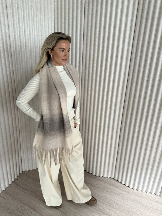 Sjaal geblokt crème