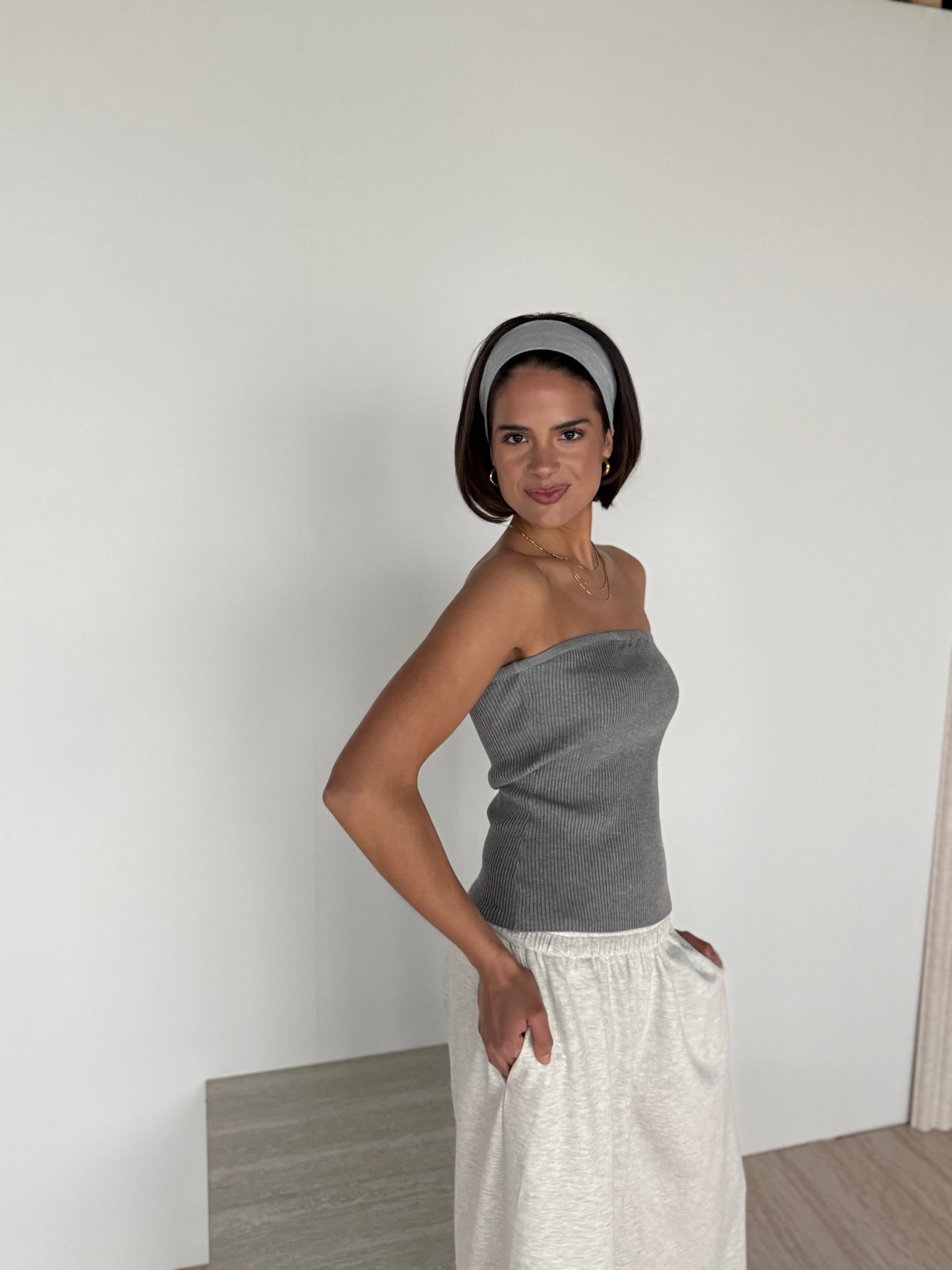 strapless top grijs
