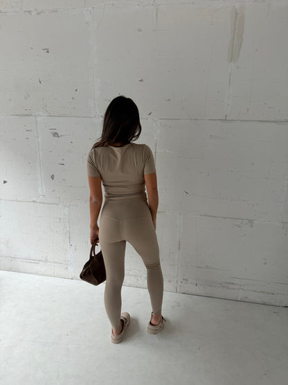 Sport set camel