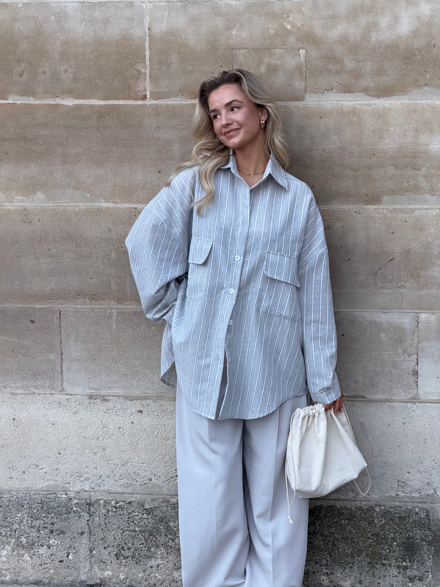 Blouse grijs met streep