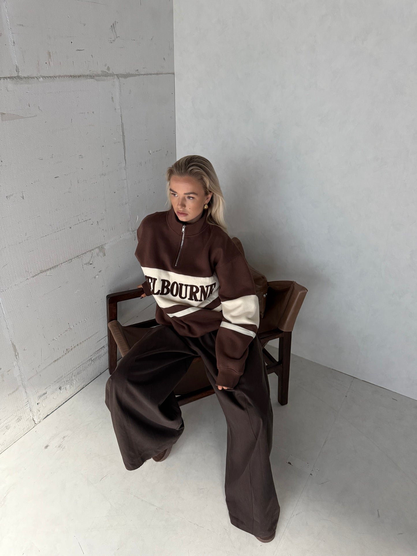 Trui bruin Melbourne