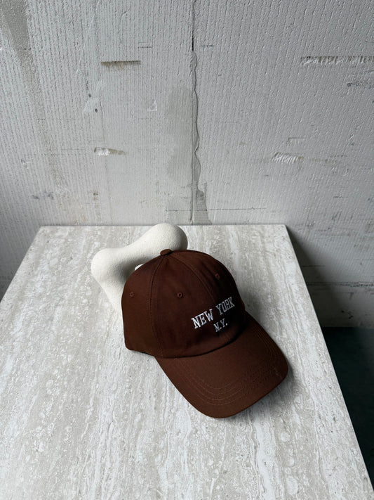 Cap brown New York