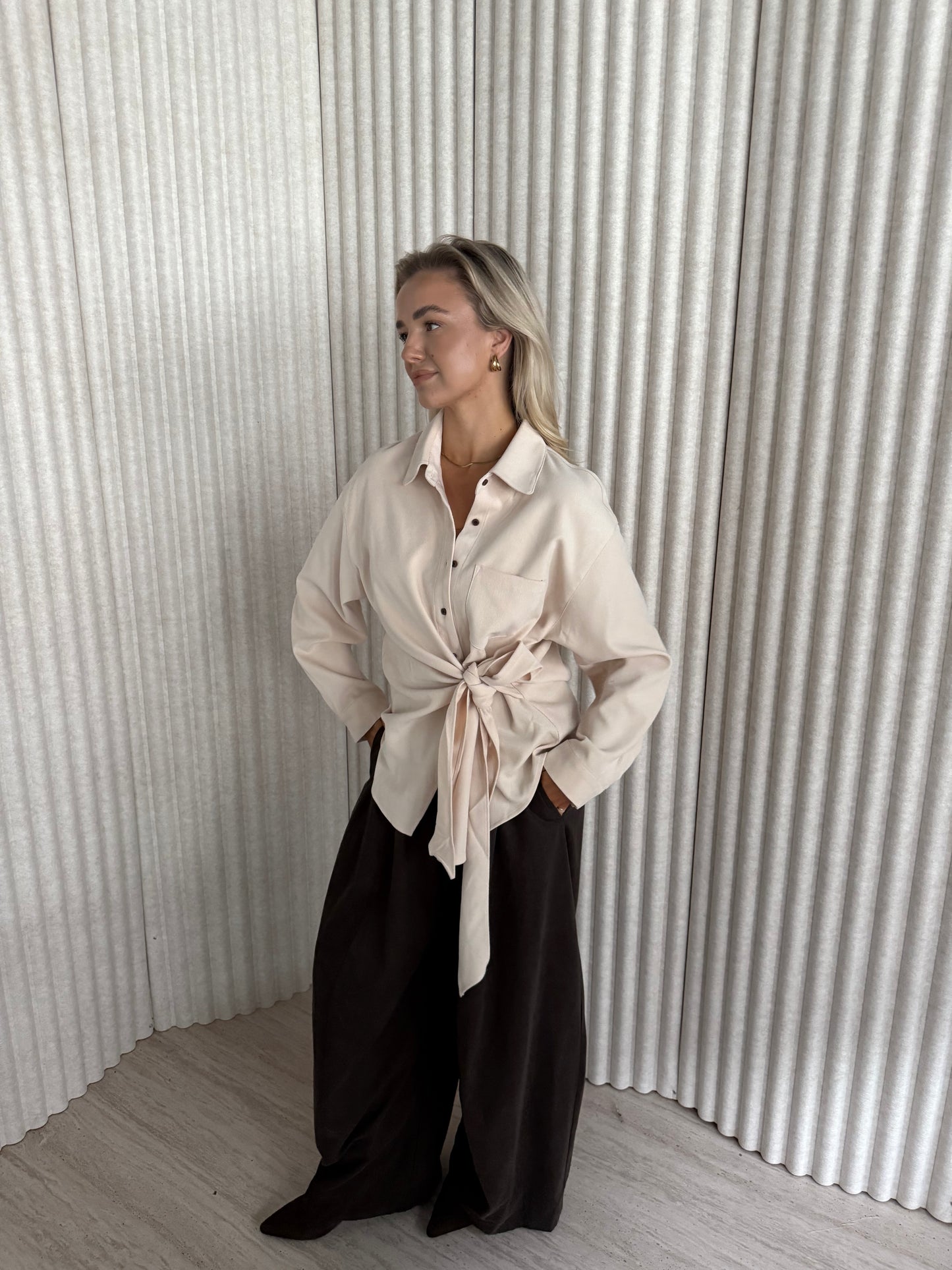 Blouse met strik beige