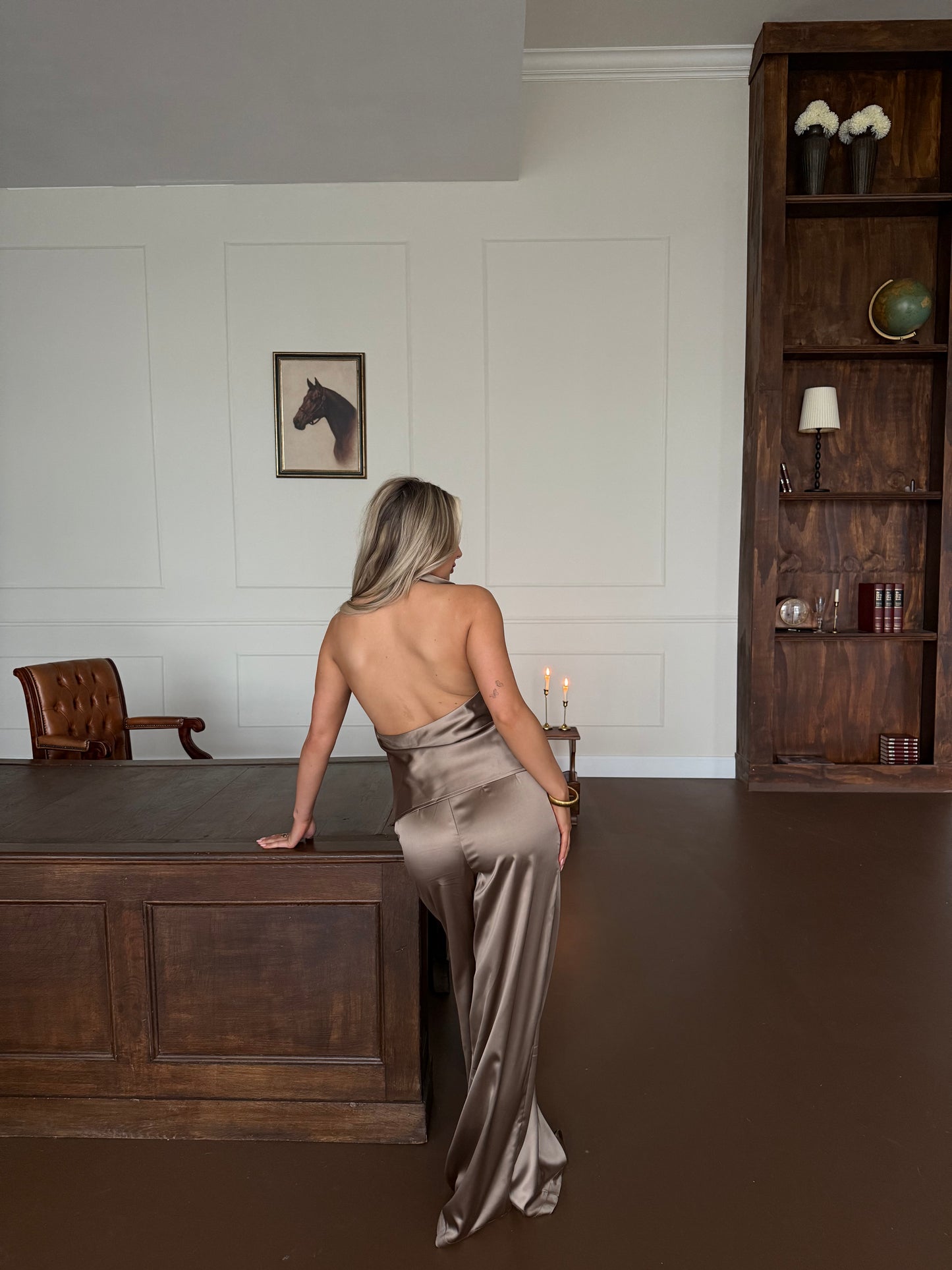 Pantalon taupe satijn