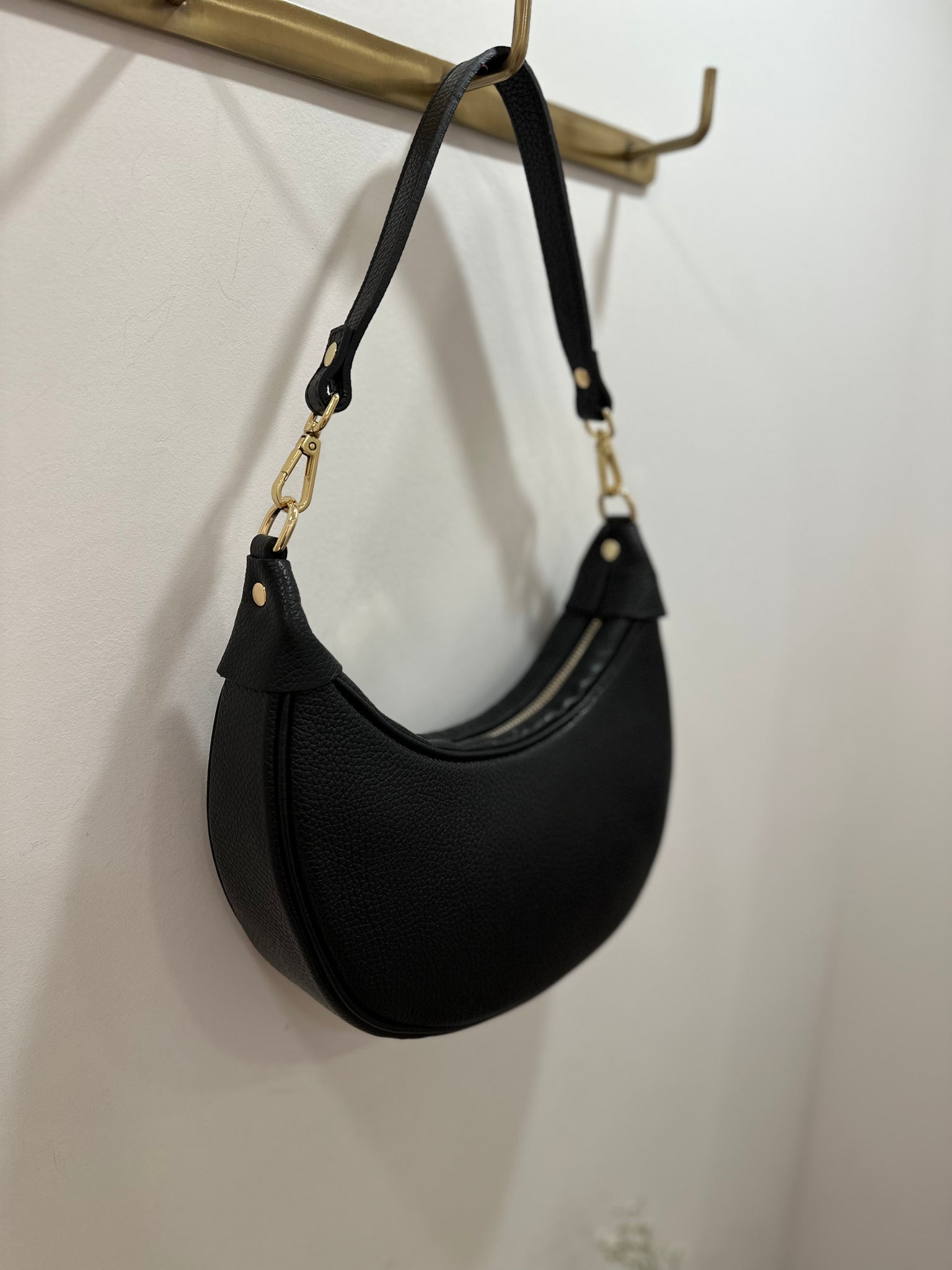 tas moon black