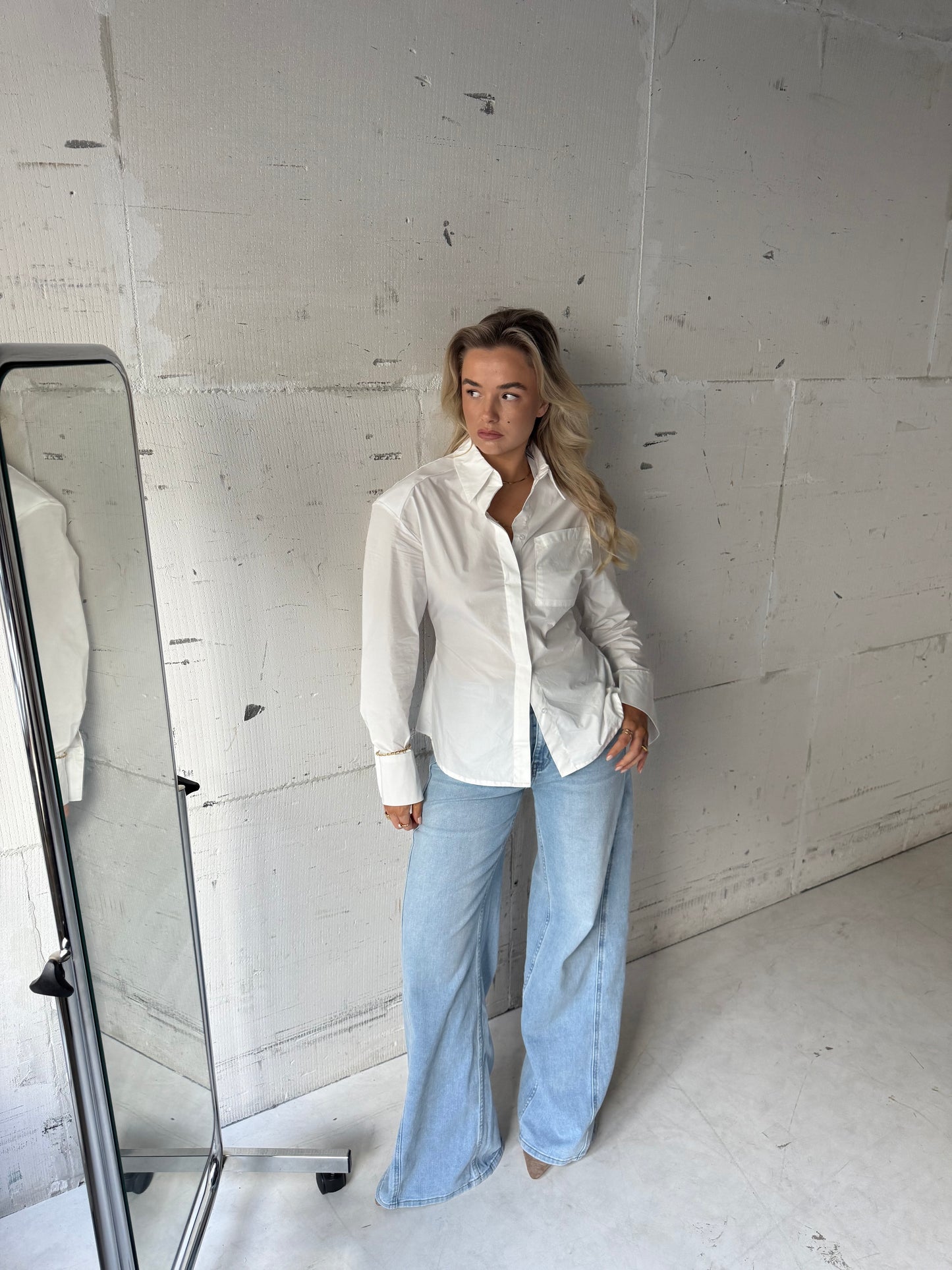 Blouse wit met schoudervulling