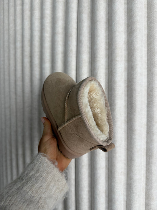 Boots beige dikke zool - 25 t/m 30