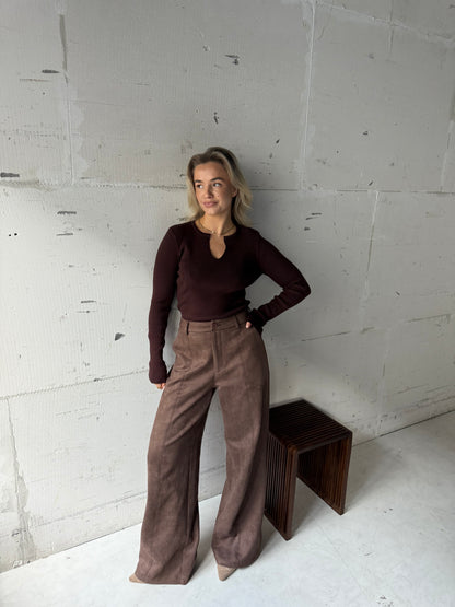 Top v hals rib Brown