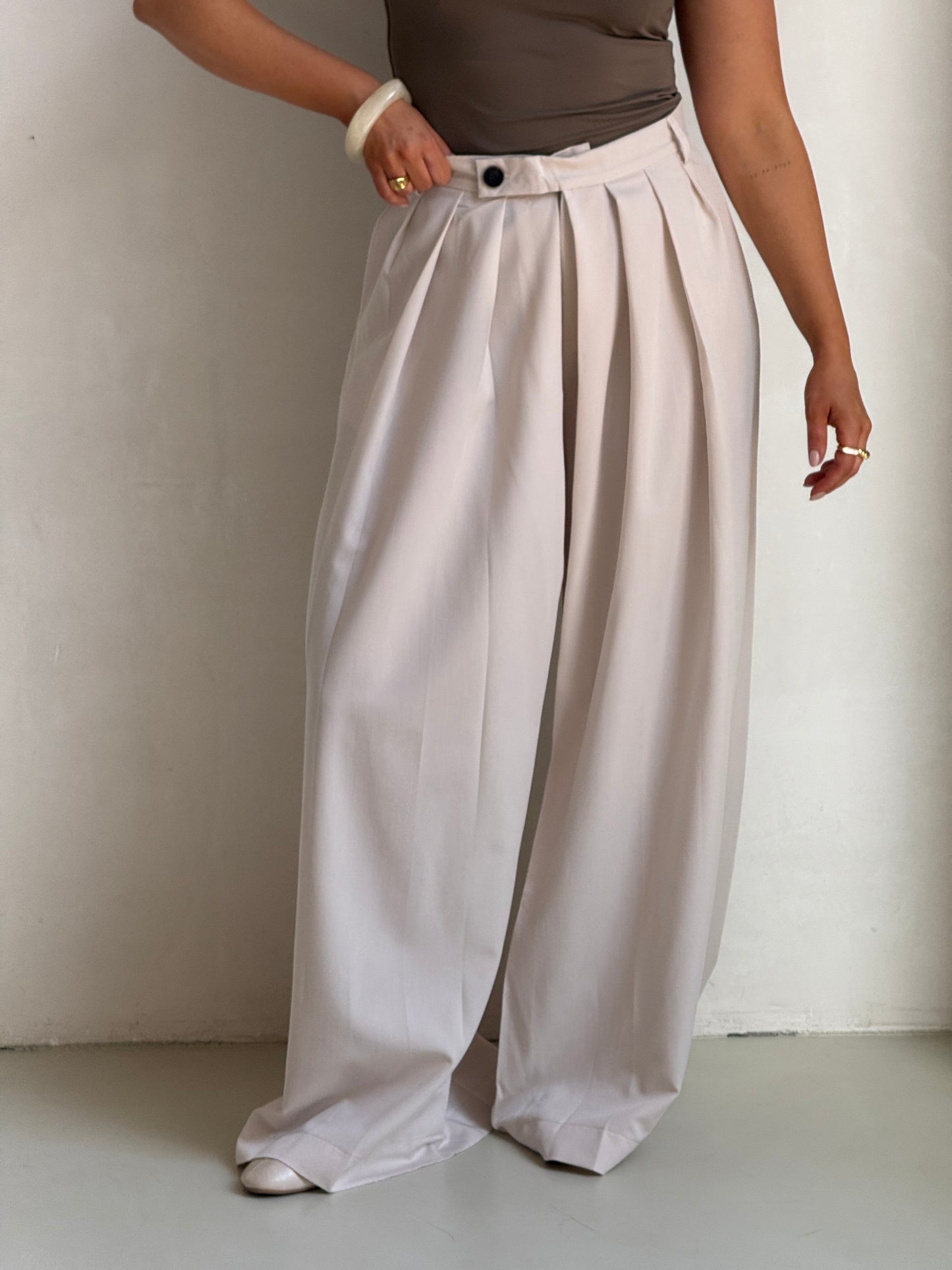 Pantalon plooi crème