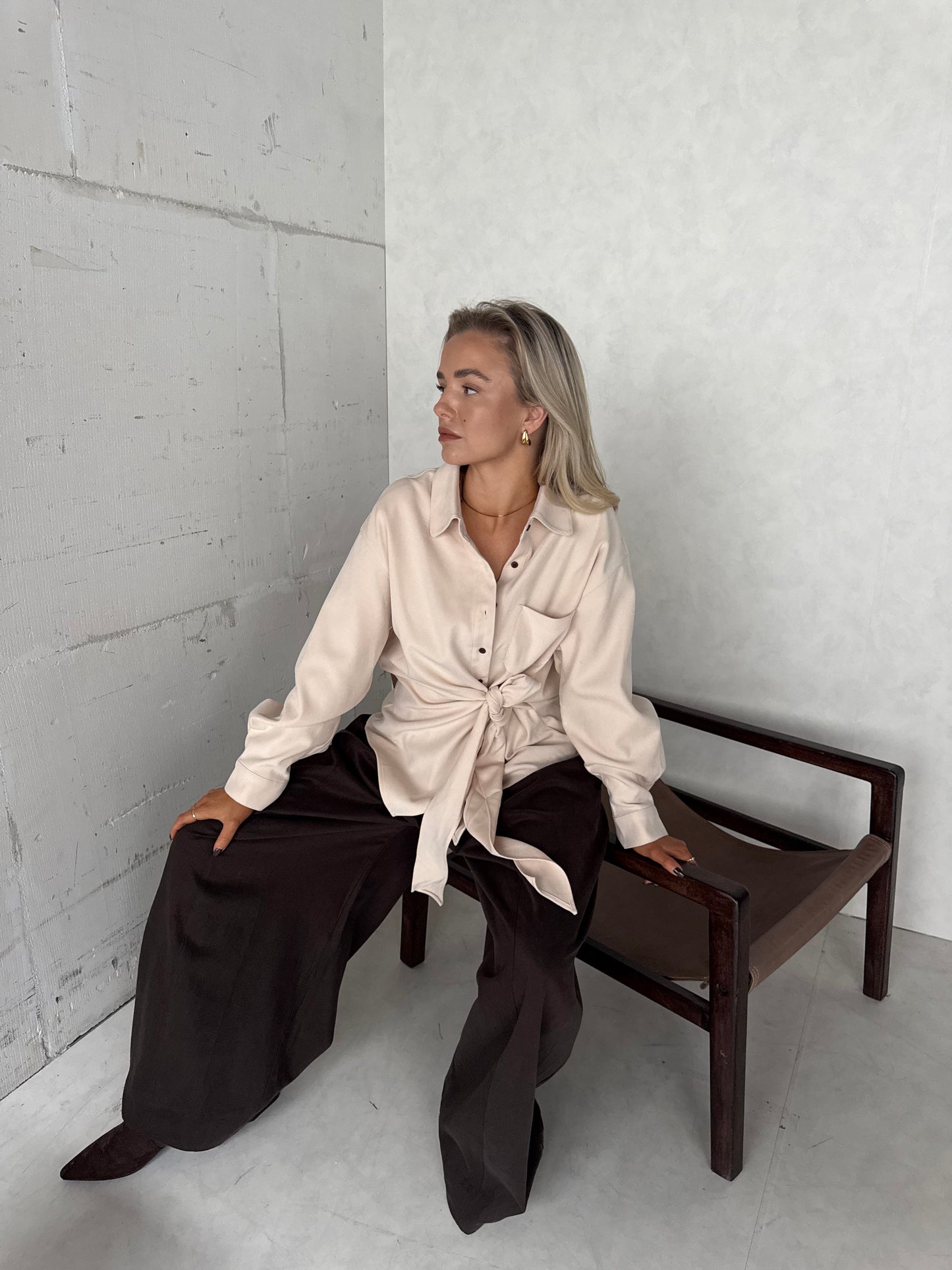 Blouse met strik beige