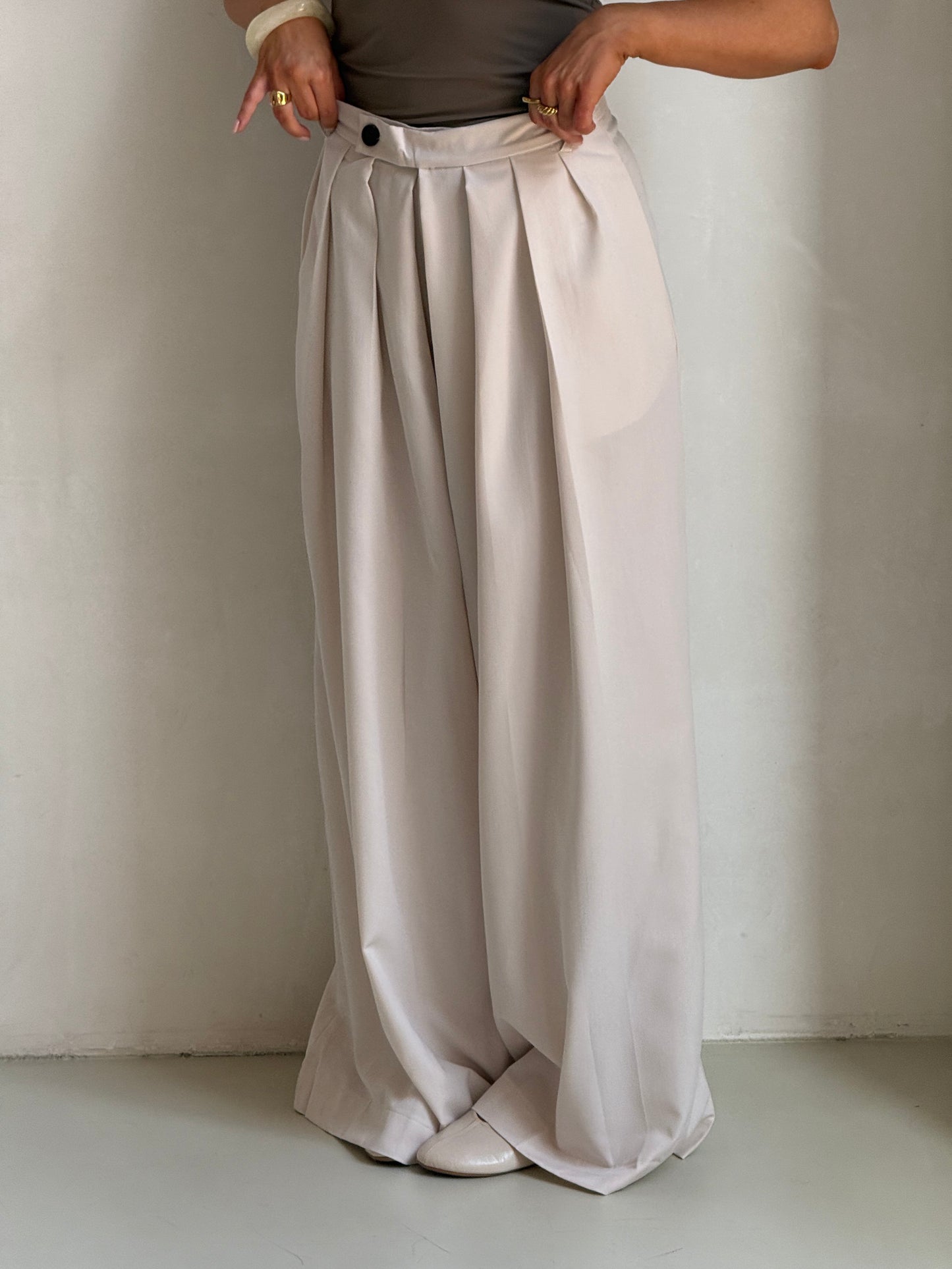 Pantalon plooi crème