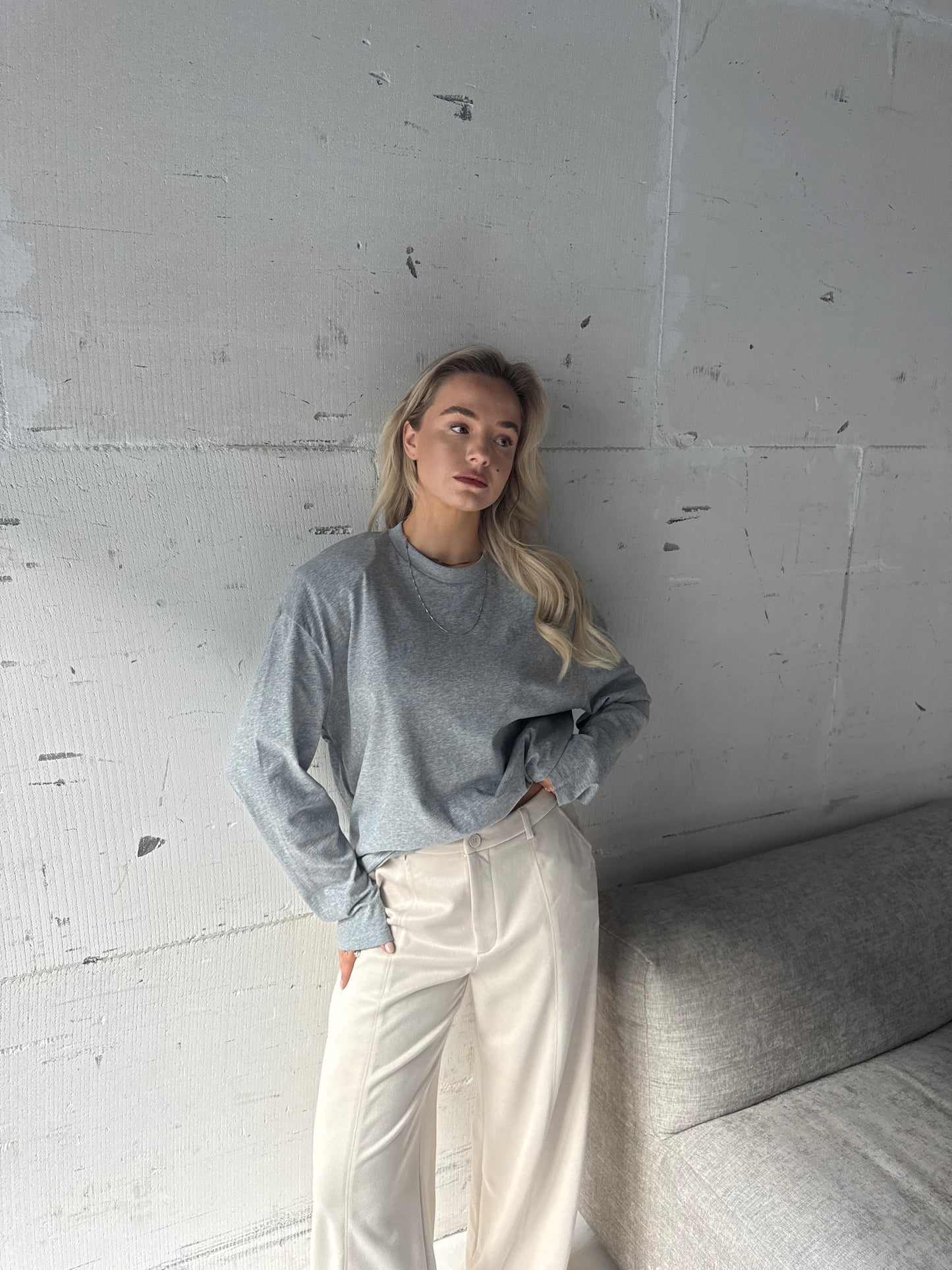 Shirt schoudervulling grijs