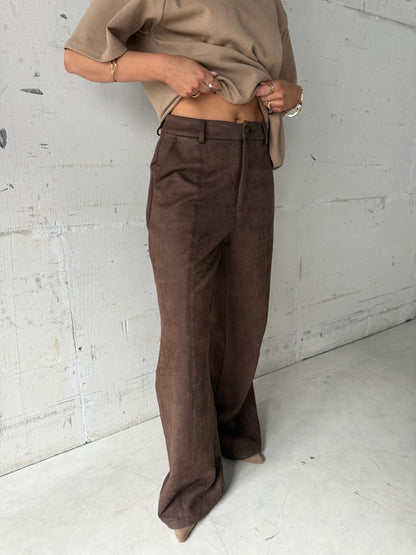 Suede pantalon bruin