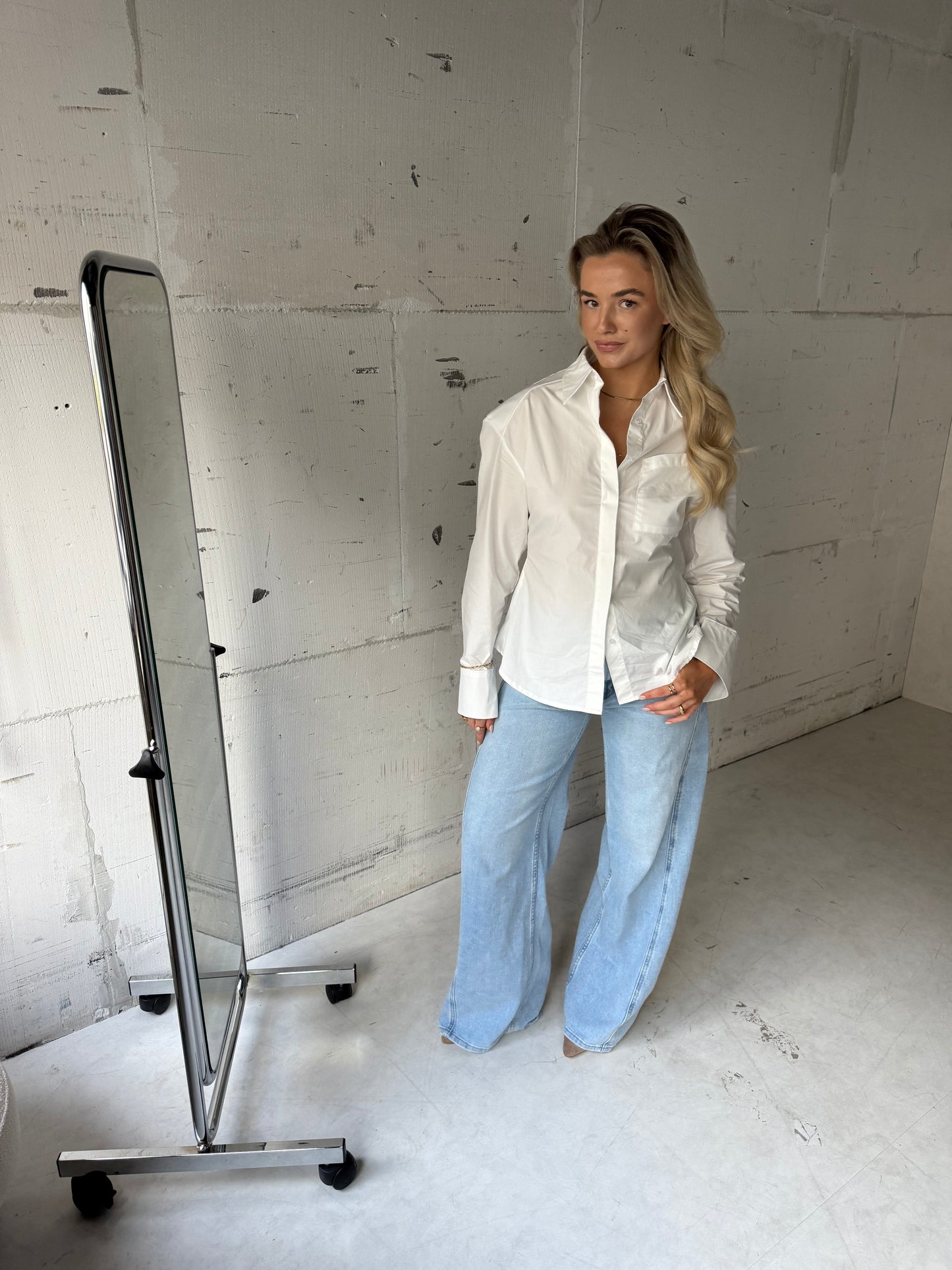 Blouse wit met schoudervulling