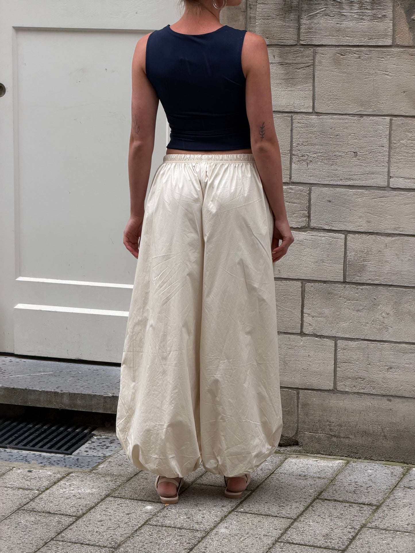 Beige ballon broek