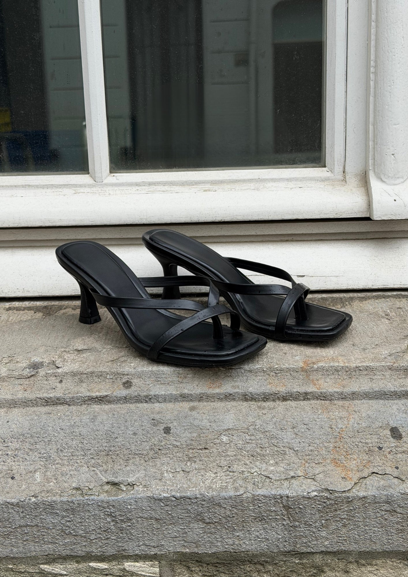 Slipper hak zwart