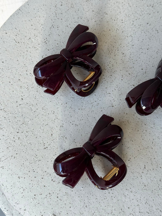 Hair clip Bordeaux red with bow