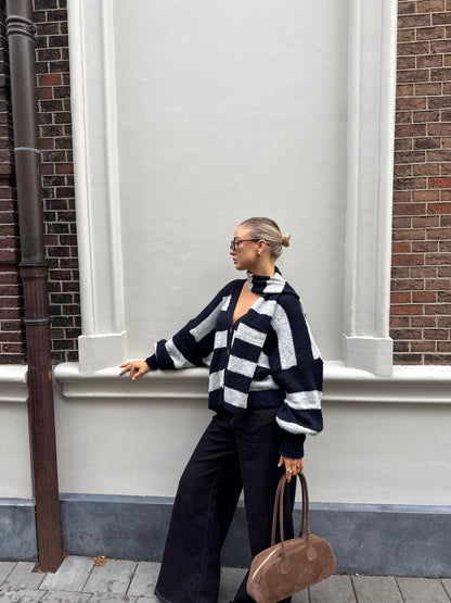 Trui streep met sjaaltje