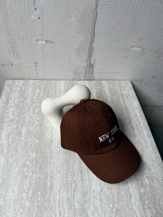Cap brown New York