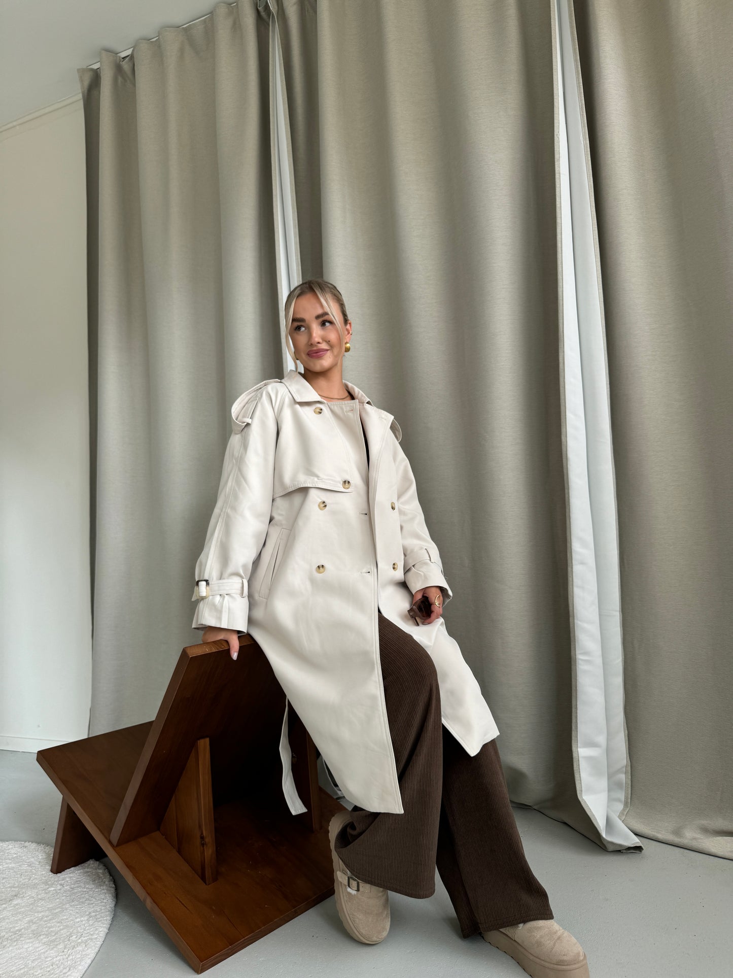 Trench coat luxury