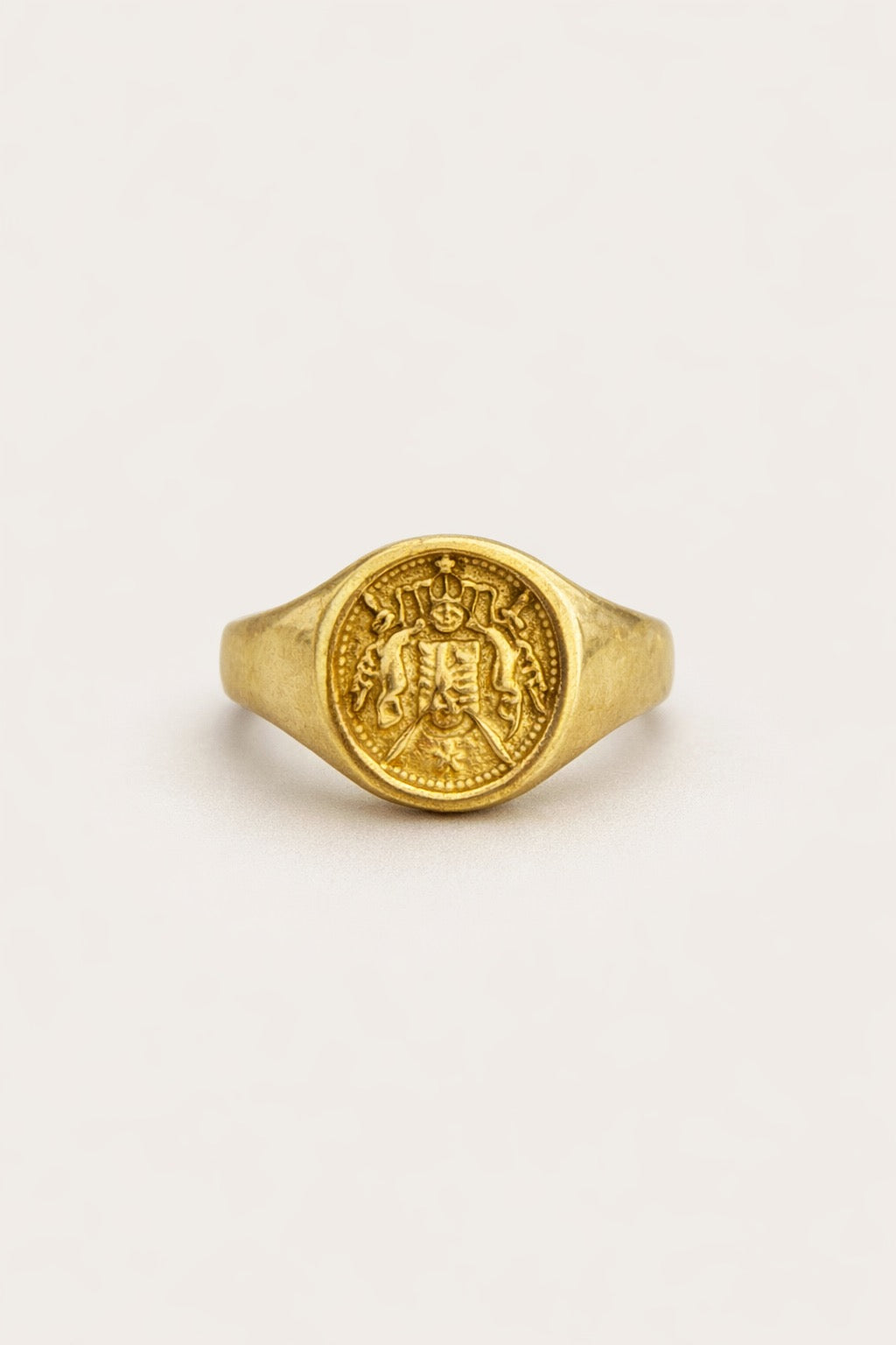 Ring Levy