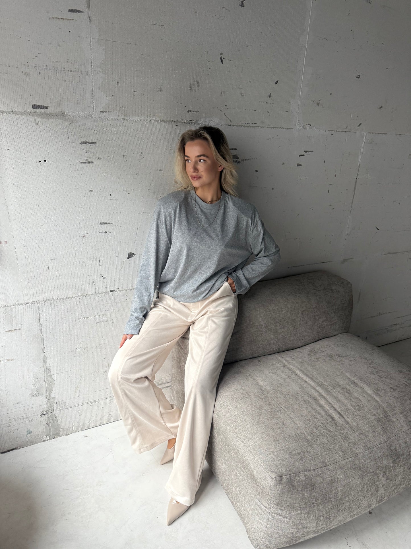 Shirt schoudervulling grijs