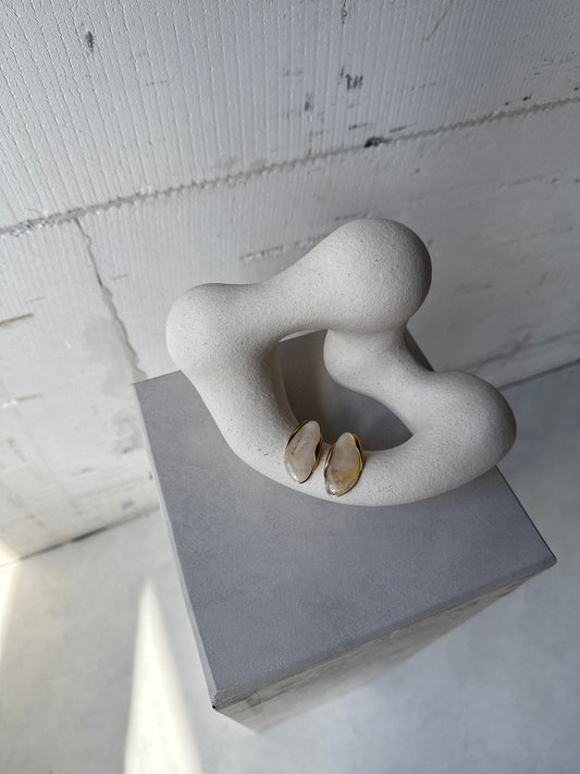 Earring stone