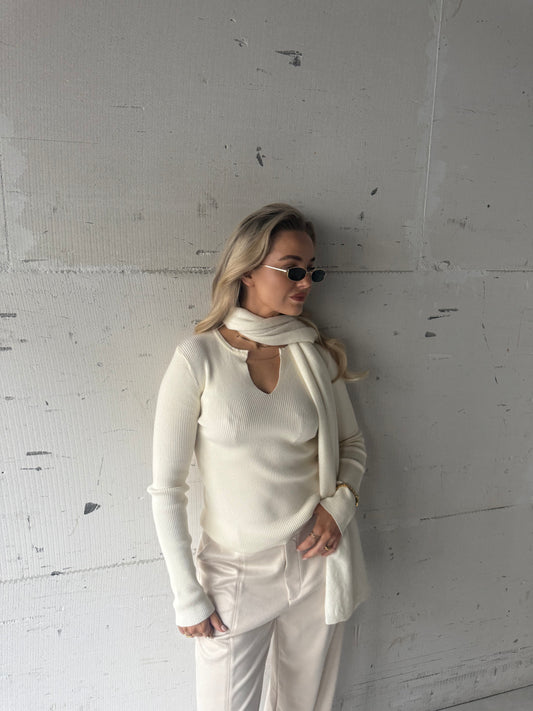 Top v hals rib crème