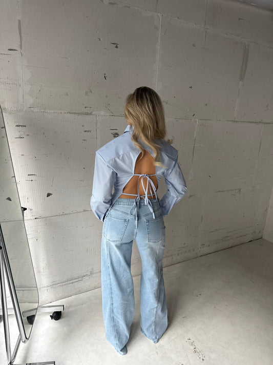 Blouse blauw met schoudervulling