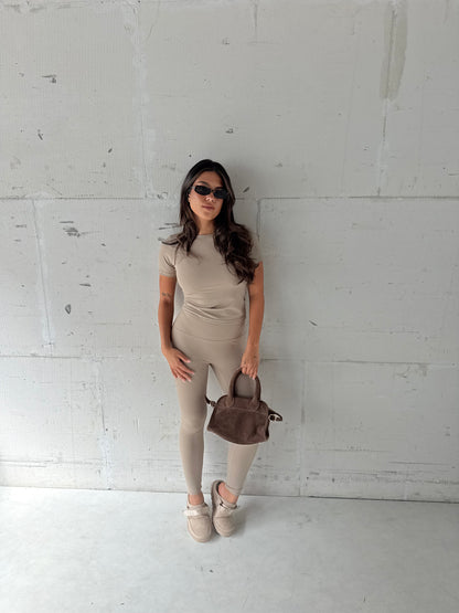 Sport set camel