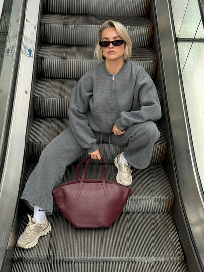 Trousers grey