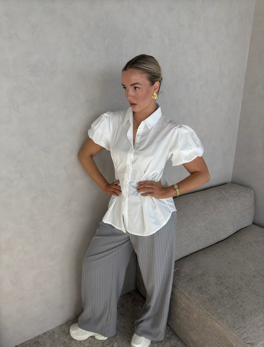 Blouse wit getailleerd