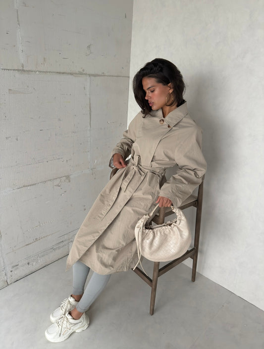 Trench coat lang