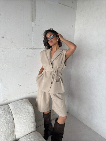 Korte broek beige