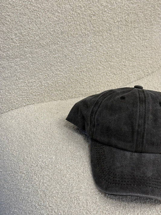 Cap grey