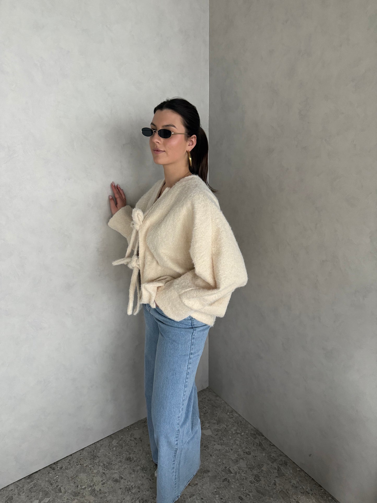 Vest beige met strik