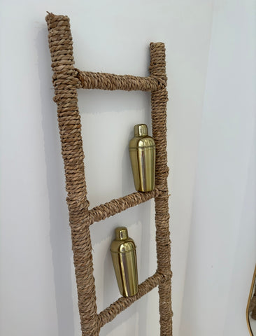 Cocktail shaker gold