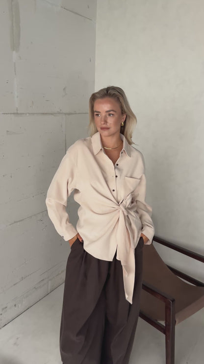 Blouse met strik beige