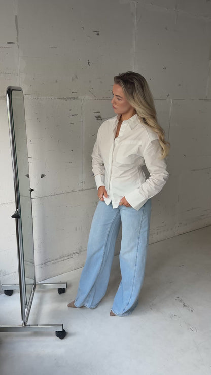 Blouse wit met schoudervulling